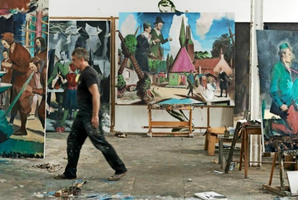 Le peintre allemand Neo Rauch dans son atelier